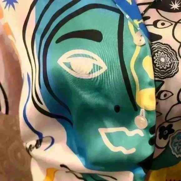 Joie Women's 2pc set - Picture 5 of 9